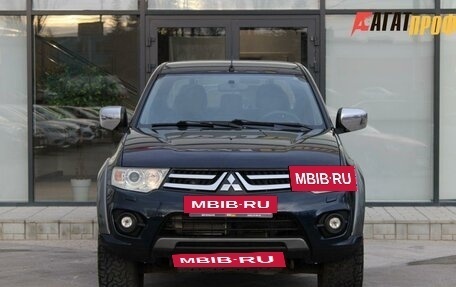 Mitsubishi L200 IV рестайлинг, 2014 год, 2 140 000 рублей, 2 фотография