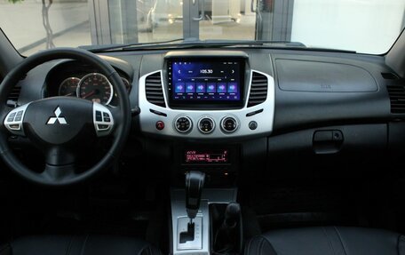 Mitsubishi L200 IV рестайлинг, 2014 год, 2 140 000 рублей, 16 фотография