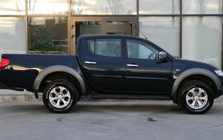 Mitsubishi L200 IV рестайлинг, 2014 год, 2 140 000 рублей, 5 фотография