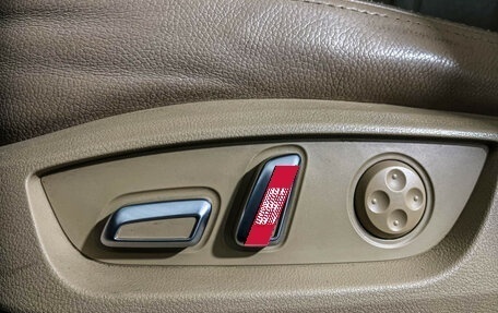 Audi Q7, 2011 год, 1 957 000 рублей, 14 фотография