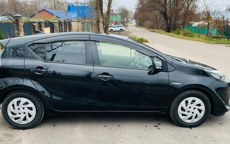 Toyota Aqua I, 2018 год, 1 000 000 рублей, 5 фотография