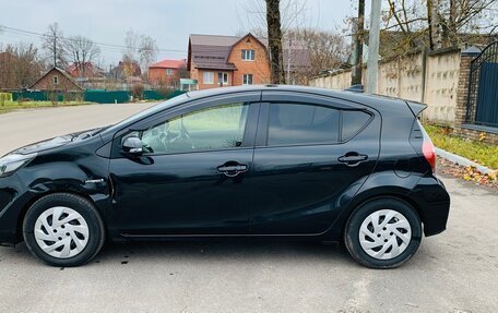 Toyota Aqua I, 2018 год, 1 000 000 рублей, 3 фотография