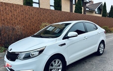 KIA Rio III рестайлинг, 2015 год, 1 100 000 рублей, 3 фотография