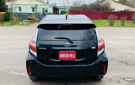 Toyota Aqua I, 2018 год, 1 000 000 рублей, 7 фотография