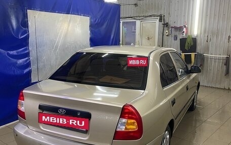 Hyundai Accent II, 2004 год, 550 000 рублей, 3 фотография