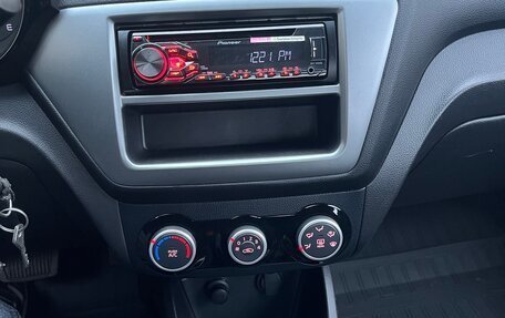 KIA Rio III рестайлинг, 2015 год, 1 400 000 рублей, 8 фотография