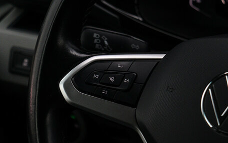 Volkswagen Caravelle T6 рестайлинг, 2021 год, 5 450 000 рублей, 25 фотография