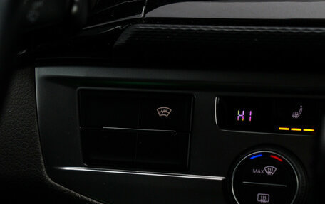 Volkswagen Caravelle T6 рестайлинг, 2021 год, 5 450 000 рублей, 22 фотография