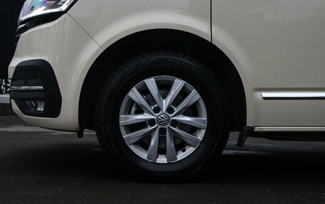 Volkswagen Caravelle T6 рестайлинг, 2021 год, 5 450 000 рублей, 29 фотография