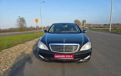 Mercedes-Benz S-Класс, 2005 год, 900 000 рублей, 1 фотография