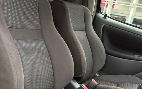 Toyota Vitz, 2000 год, 345 000 рублей, 8 фотография