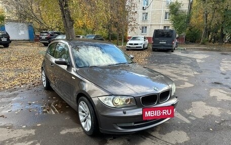 BMW 1 серия, 2008 год, 850 000 рублей, 4 фотография