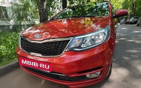KIA Rio III рестайлинг, 2016 год, 1 000 000 рублей, 4 фотография