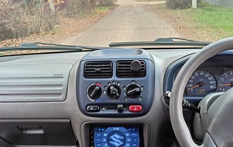 Suzuki Swift II, 2000 год, 399 000 рублей, 11 фотография