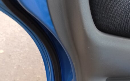 Suzuki Swift II, 2000 год, 399 000 рублей, 18 фотография