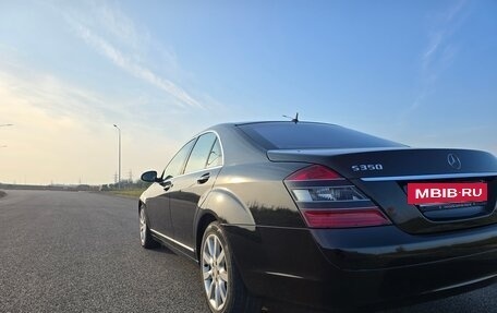 Mercedes-Benz S-Класс, 2005 год, 900 000 рублей, 3 фотография