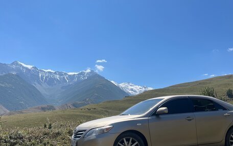 Toyota Camry, 2007 год, 900 000 рублей, 2 фотография