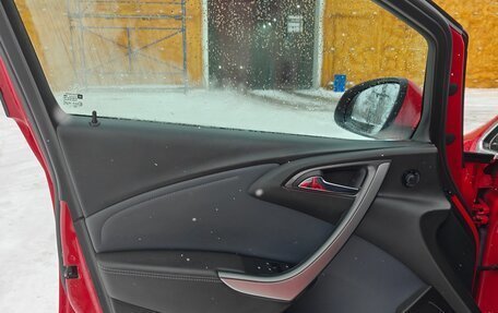 Opel Astra J, 2013 год, 950 000 рублей, 13 фотография