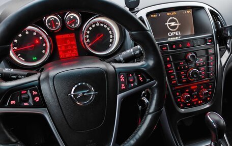 Opel Astra J, 2013 год, 950 000 рублей, 24 фотография