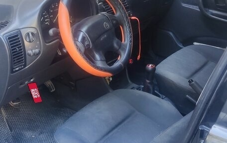 Volkswagen Polo III рестайлинг, 1999 год, 250 000 рублей, 18 фотография