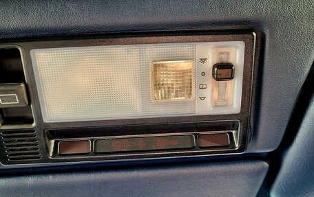 Mercedes-Benz S-Класс, 1990 год, 2 300 000 рублей, 16 фотография