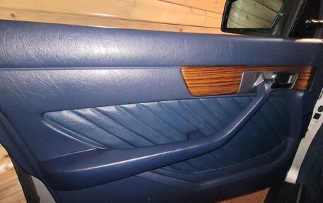 Mercedes-Benz S-Класс, 1990 год, 2 300 000 рублей, 21 фотография