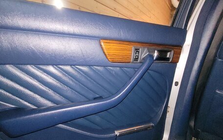 Mercedes-Benz S-Класс, 1990 год, 2 300 000 рублей, 18 фотография