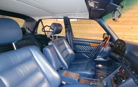 Mercedes-Benz S-Класс, 1990 год, 2 300 000 рублей, 22 фотография