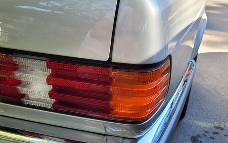 Mercedes-Benz S-Класс, 1990 год, 2 300 000 рублей, 32 фотография