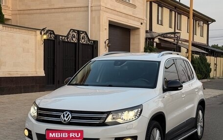 Volkswagen Tiguan I, 2013 год, 1 750 000 рублей, 1 фотография