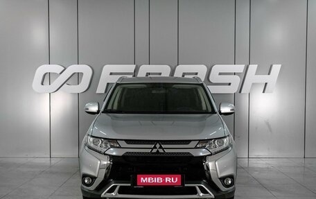 Mitsubishi Outlander III рестайлинг 3, 2019 год, 2 329 000 рублей, 3 фотография