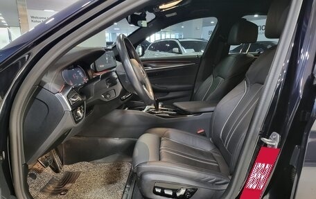 BMW 5 серия, 2022 год, 2 950 000 рублей, 11 фотография