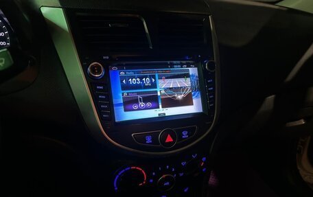 Hyundai Solaris II рестайлинг, 2014 год, 515 000 рублей, 8 фотография