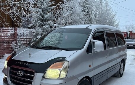 Hyundai Starex I рестайлинг, 2007 год, 800 000 рублей, 1 фотография
