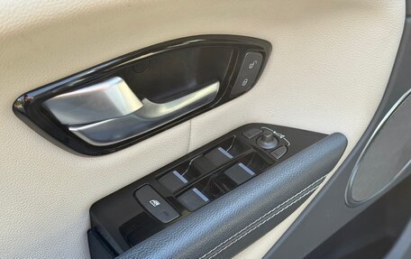 Land Rover Range Rover Evoque I, 2016 год, 3 100 000 рублей, 17 фотография