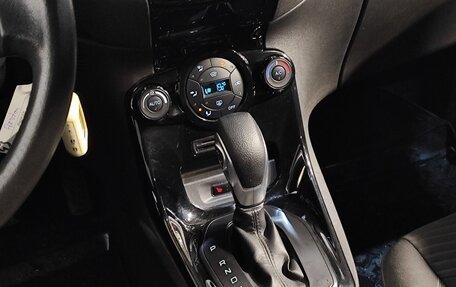 Ford Fiesta, 2016 год, 1 049 000 рублей, 10 фотография