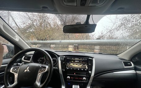 Mitsubishi Pajero Sport III рестайлинг, 2020 год, 3 848 000 рублей, 2 фотография