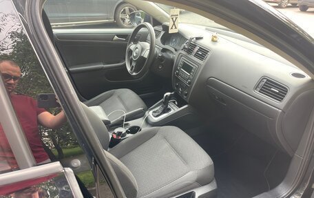 Volkswagen Jetta VI, 2014 год, 1 100 000 рублей, 12 фотография