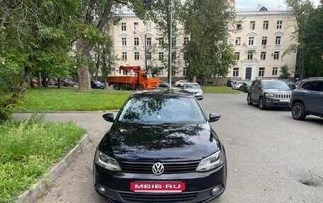 Volkswagen Jetta VI, 2014 год, 1 100 000 рублей, 6 фотография
