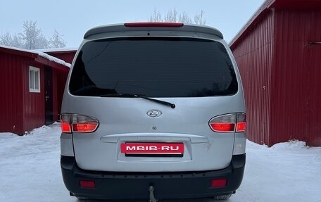 Hyundai Starex I рестайлинг, 2007 год, 800 000 рублей, 5 фотография