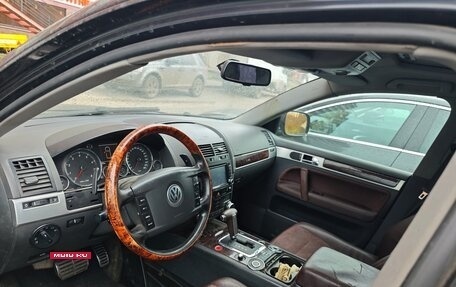 Volkswagen Touareg III, 2006 год, 595 000 рублей, 6 фотография