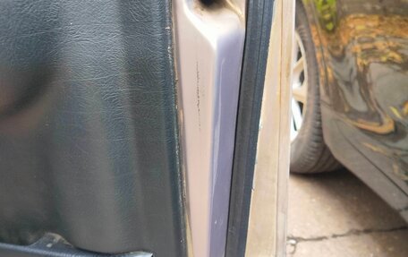 ГАЗ 31105 «Волга», 2006 год, 213 479 рублей, 16 фотография