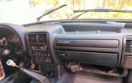 ГАЗ 31105 «Волга», 2006 год, 213 479 рублей, 18 фотография