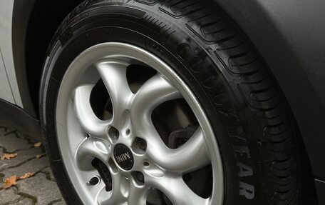 MINI Hatch, 2011 год, 1 150 000 рублей, 18 фотография