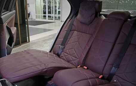 BMW 7 серия, 2024 год, 17 200 000 рублей, 19 фотография