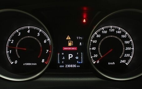 Mitsubishi Outlander III рестайлинг 3, 2010 год, 880 000 рублей, 12 фотография