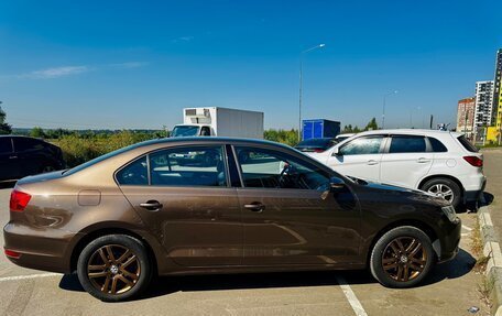 Volkswagen Jetta VI, 2013 год, 950 000 рублей, 8 фотография