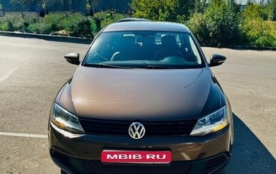Volkswagen Jetta VI, 2013 год, 950 000 рублей, 1 фотография
