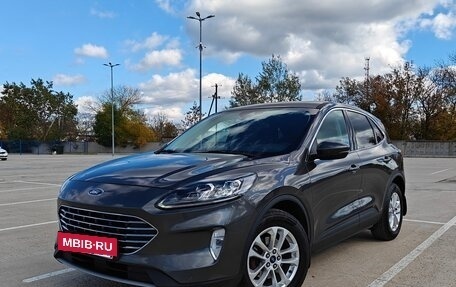 Ford Kuga III, 2020 год, 2 350 000 рублей, 3 фотография