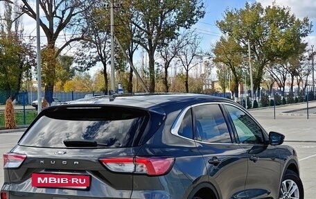 Ford Kuga III, 2020 год, 2 350 000 рублей, 7 фотография